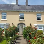 Annalee House Отель типа 
