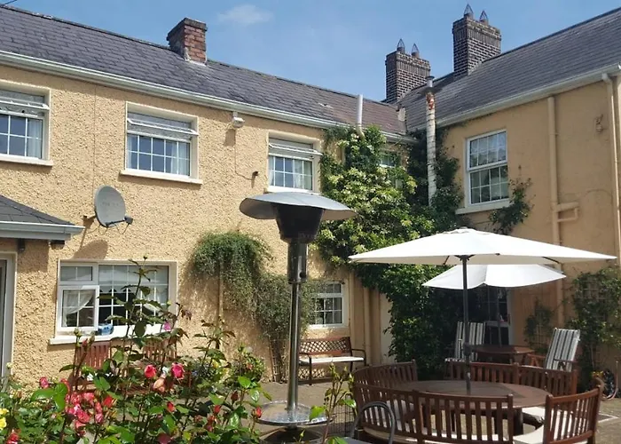 Annalee House Bed & Breakfast