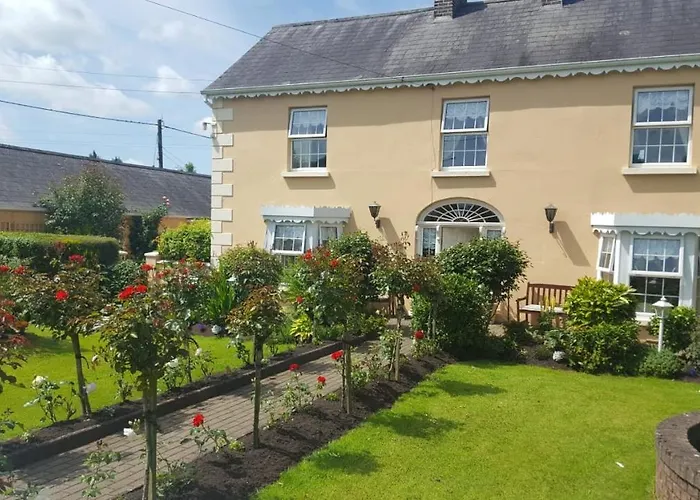 Annalee House Bed & Breakfast